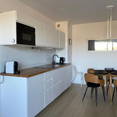 Coral Apartment